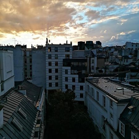 Martyrs Appartement Parijs Buitenkant foto