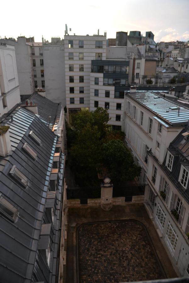Martyrs Appartement Parijs Buitenkant foto