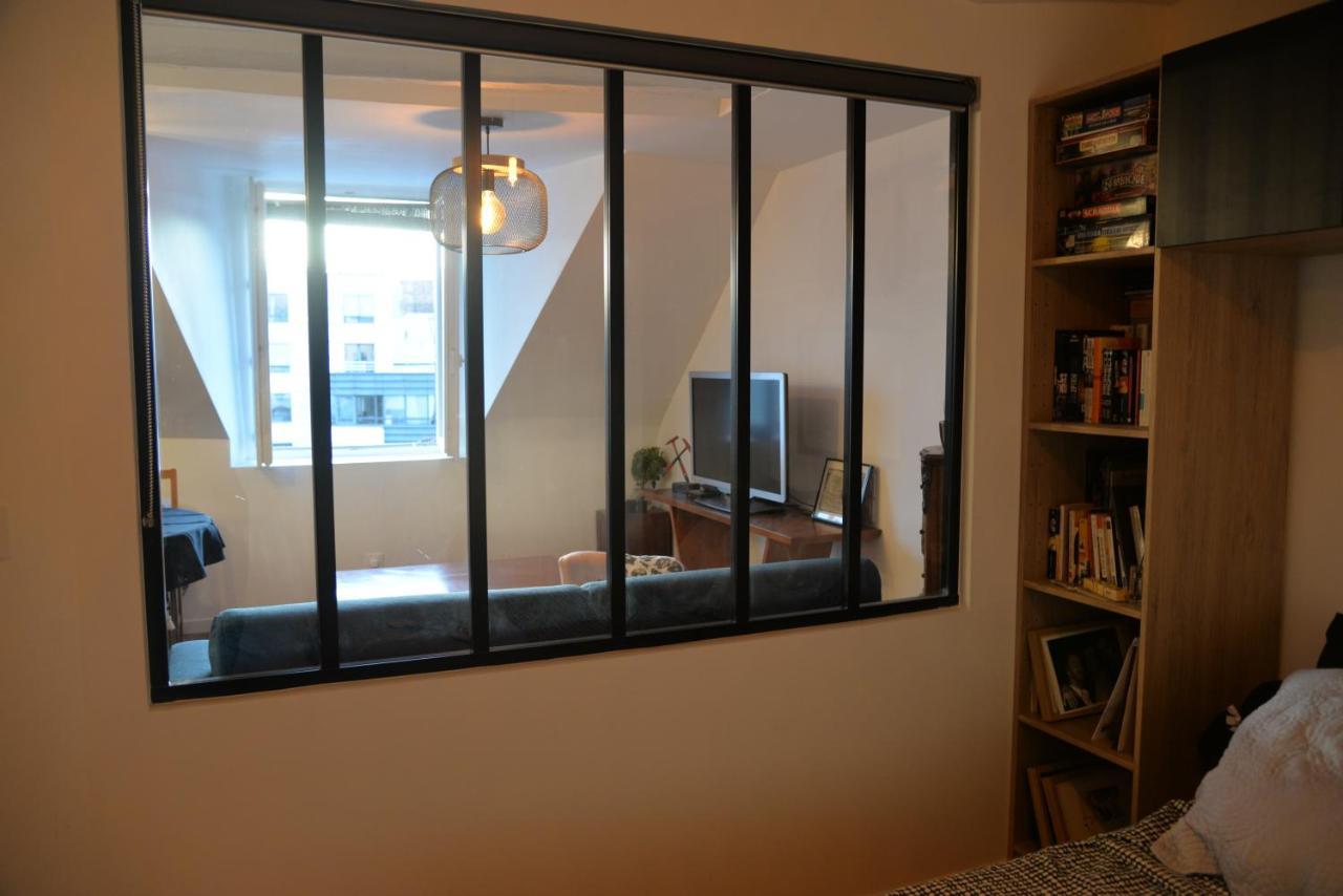 Martyrs Appartement Parijs Buitenkant foto