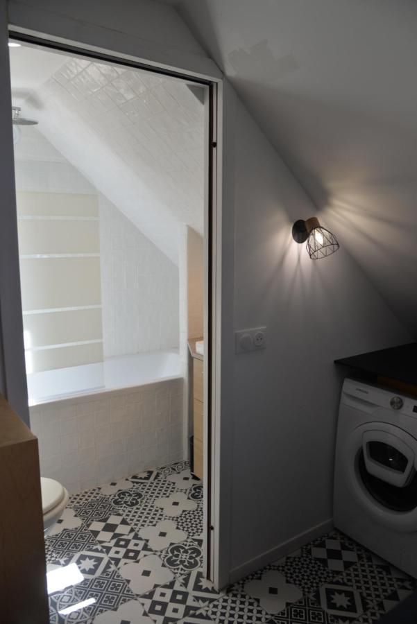 Martyrs Appartement Parijs Buitenkant foto